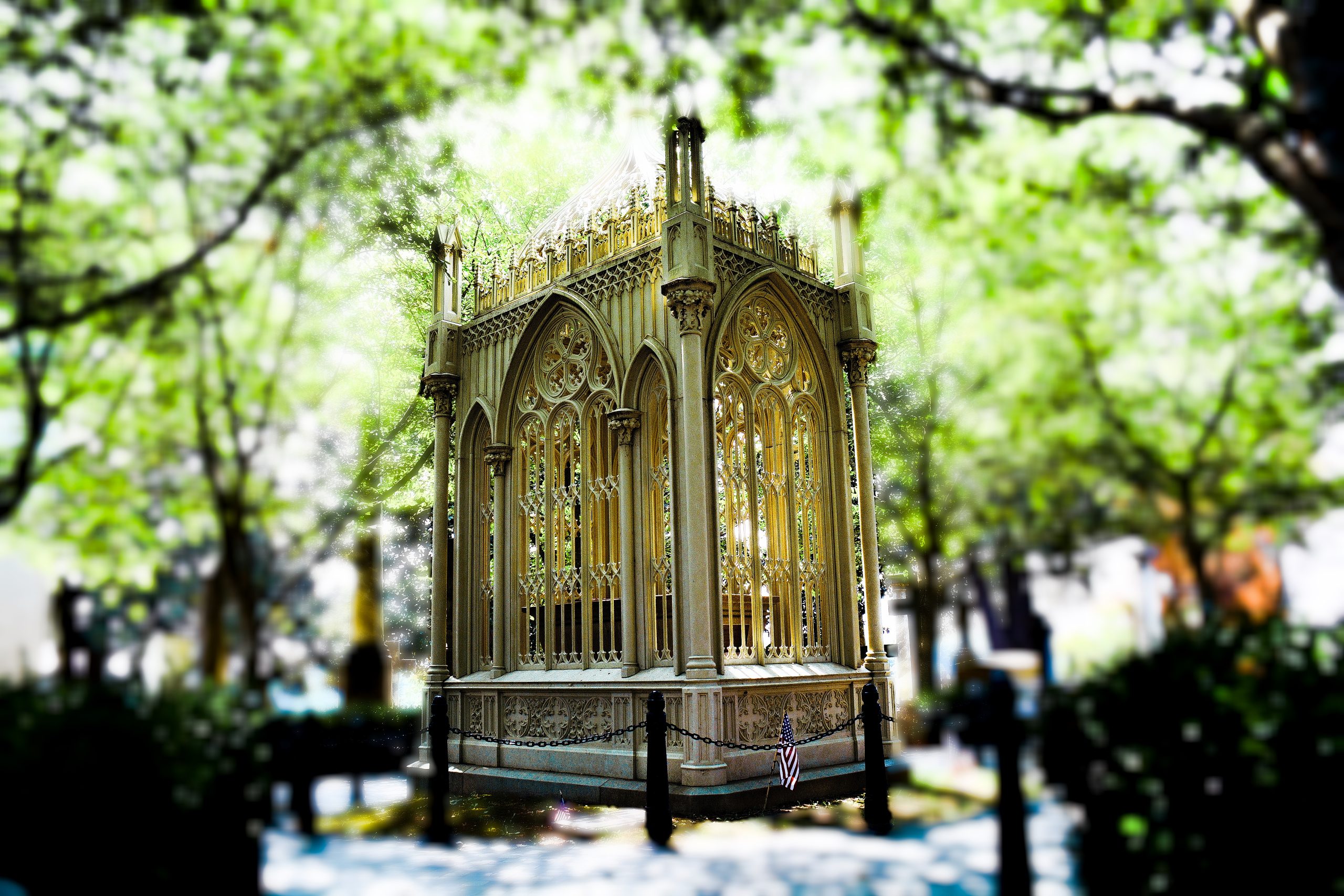 DSC_0052 - Copy-12 President Monroe's birdcage tomb as seen on our cemetery tours of Hollywood cemetery of Richmond