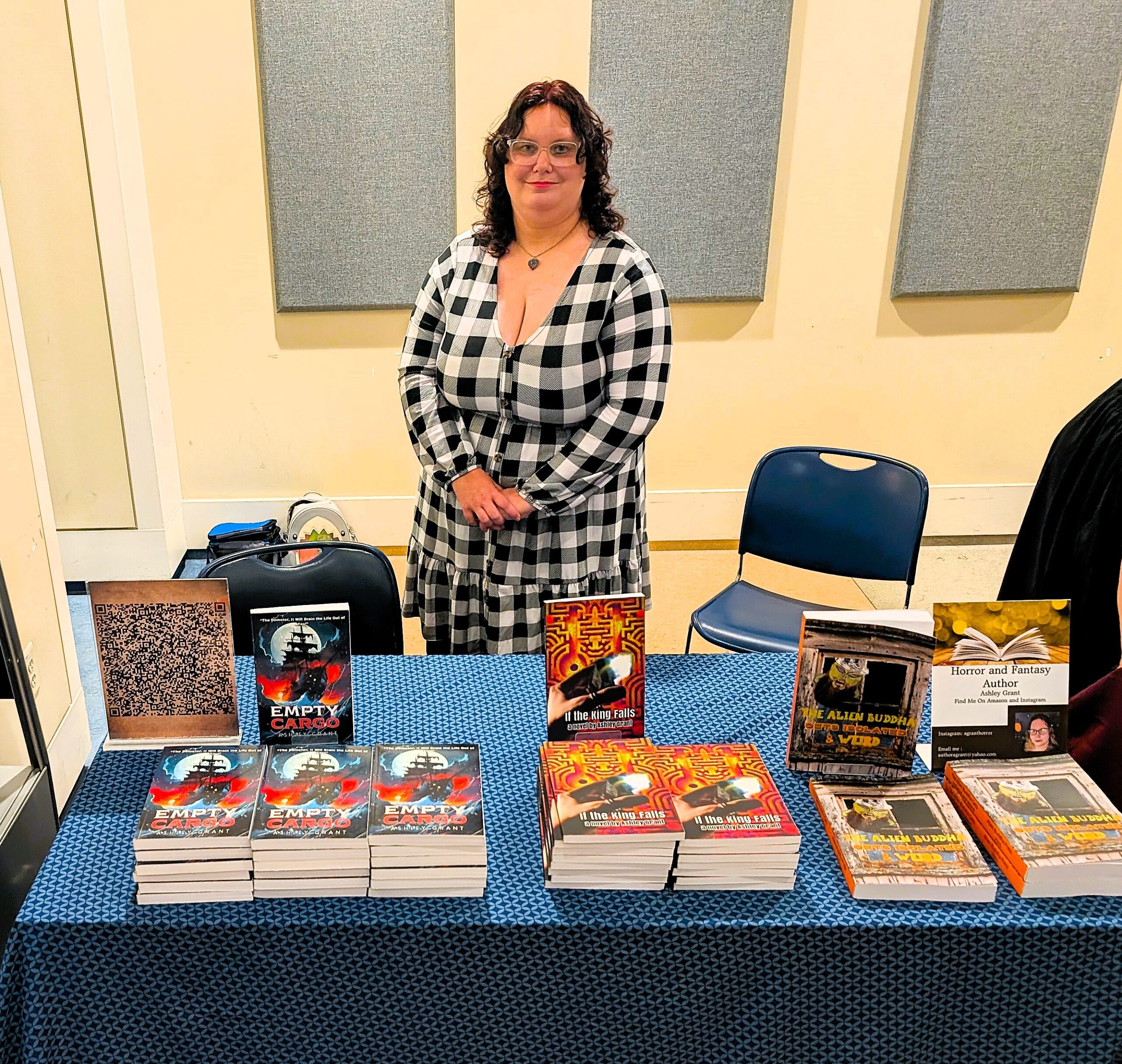Author Ashley Grant